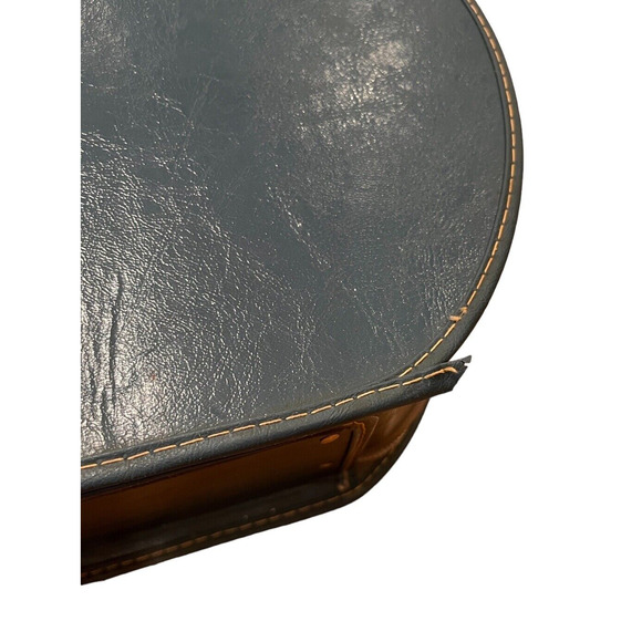 Vintage Suitcase Oval Train Case Carry On Bag Blue Mid-Century Egg Shape 1960's - Picture 13 of 14